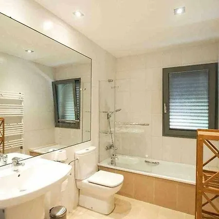 - Casco Antiguo De - Piscina Y Jardin * Gerona